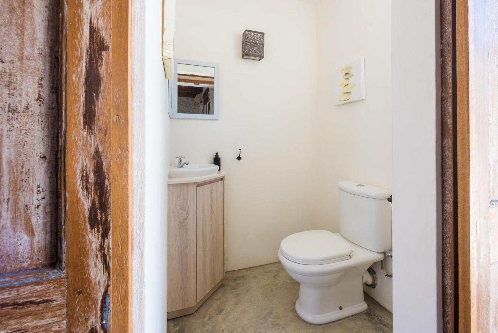 Quaint 4-bedroom In A Fishing Village Villa