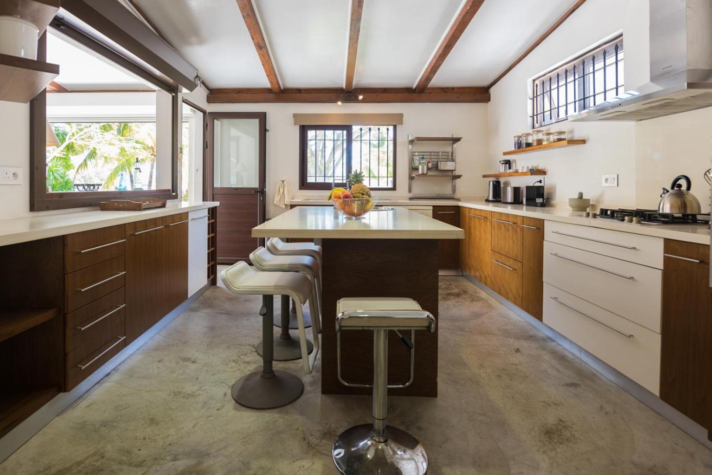 Quaint 4-bedroom In A Fishing Village