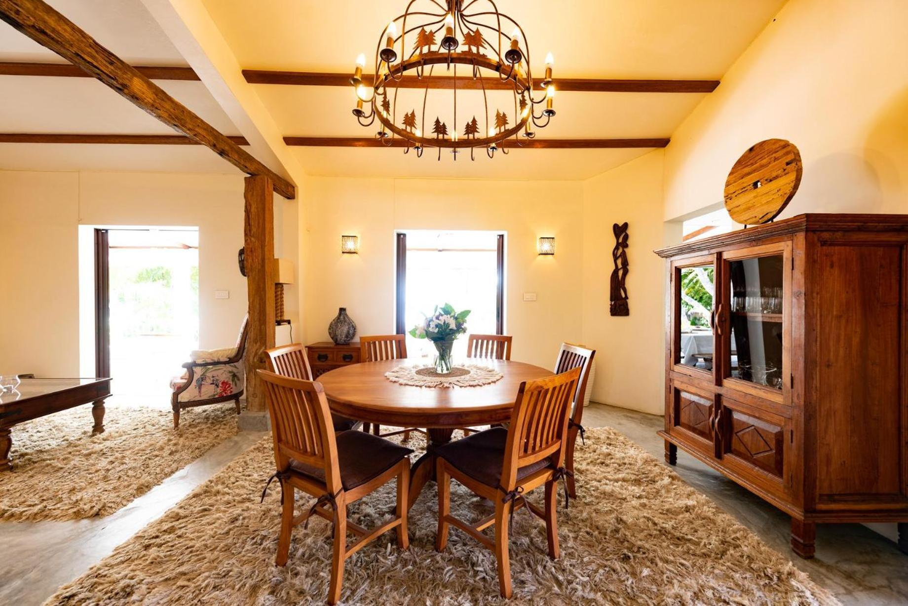 Quaint 4-bedroom In A Fishing Village * Grand Gaube